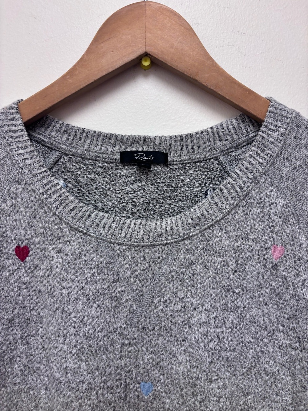 Rails Mika Heart Embroidery Sweatshirt - Picture 4 of 12